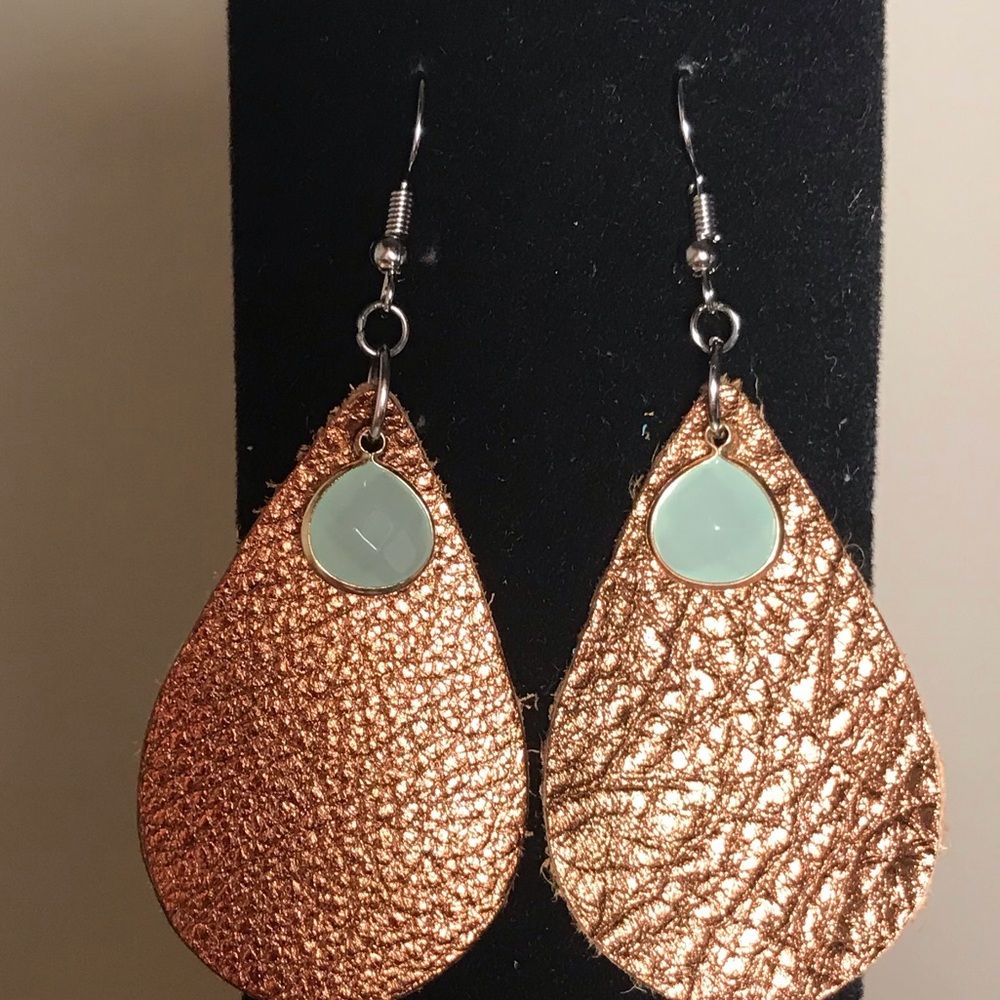 Handmade earrings, perfect for any occasion!